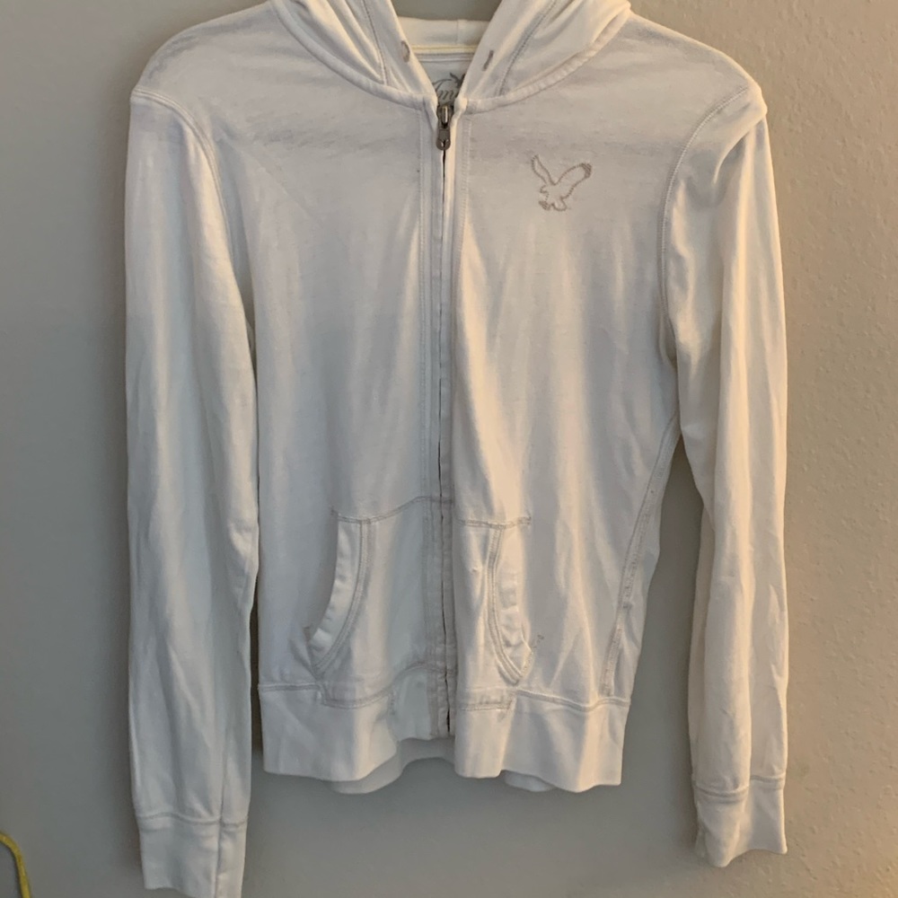 White American Eagle Sweatshirt